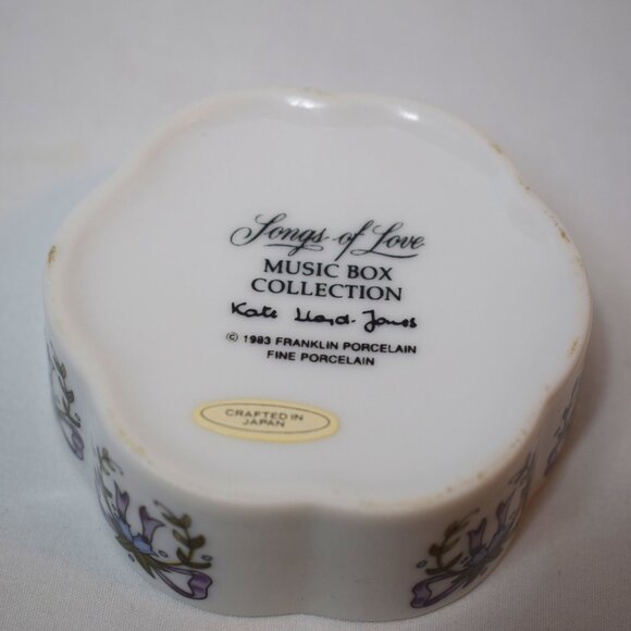 Vintage 1983 Franklin Porcelain Kate Lloyd Jones Our Love Music Box - Picture 3 of 3